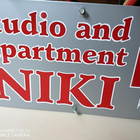 Bungalows Niki Acharavi  Eksteriør billede